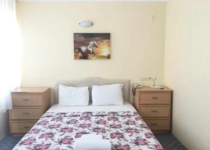 Ξενοδοχείο Kent 3*