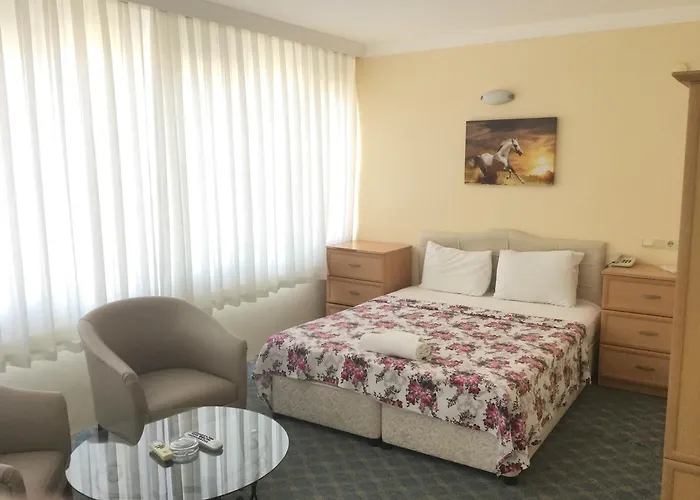 Ξενοδοχείο Kent 3*